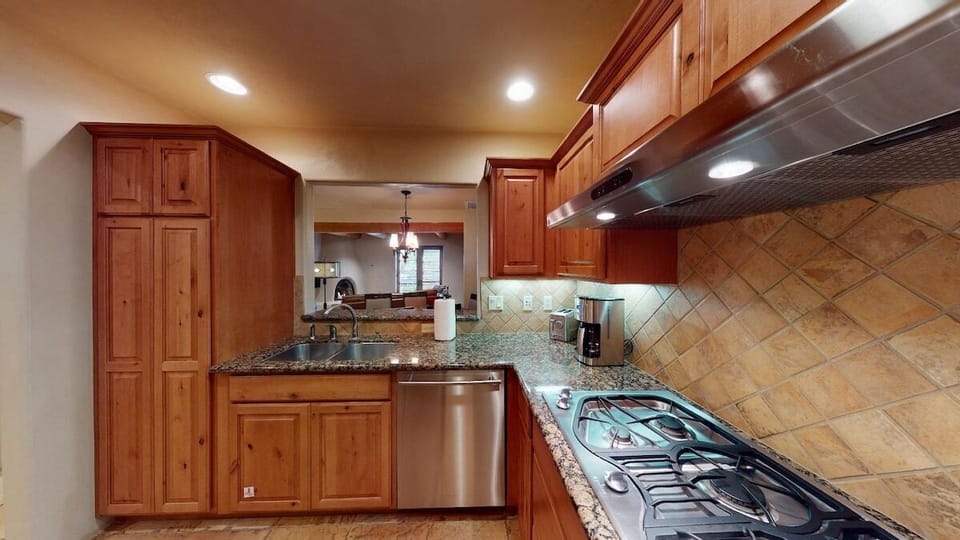 Gas stove top
