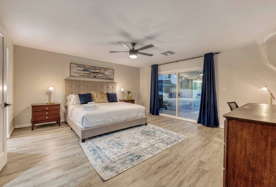 Master Suite with private access to the swimming pool