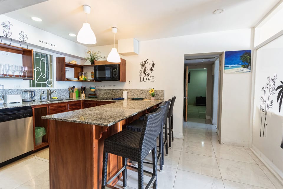 Mini dining area 