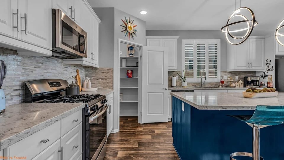 In pantry: Large beverage dispenser/chiller, First Aid kit, toddler seat, margarita mixer, hot food tray warmer(stainless steel chafing dish) plus more!