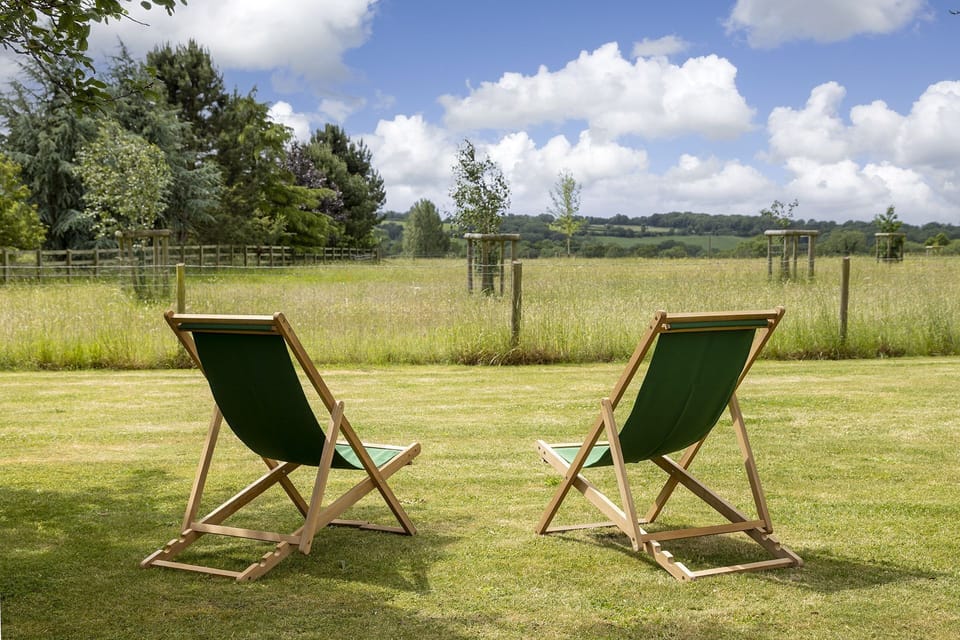2 Manor Farm Cottage Garden - StayCotswold