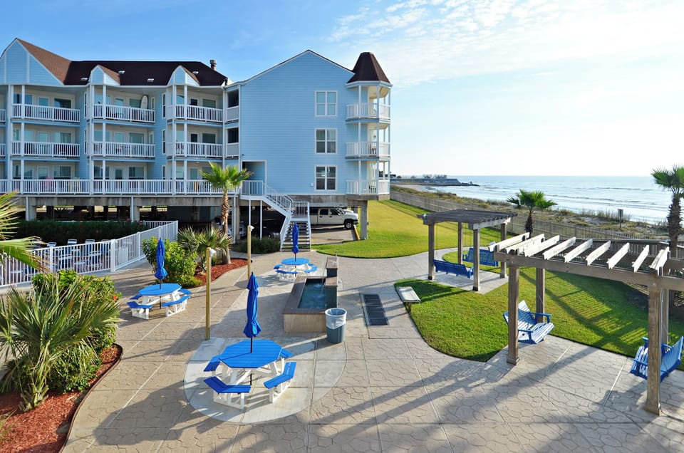 Condo (1 Bedroom) | Property amenity