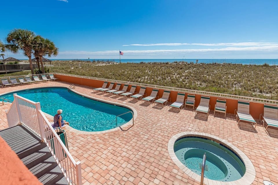 Condo, 1 Bedroom | Pool | Outdoor pool
