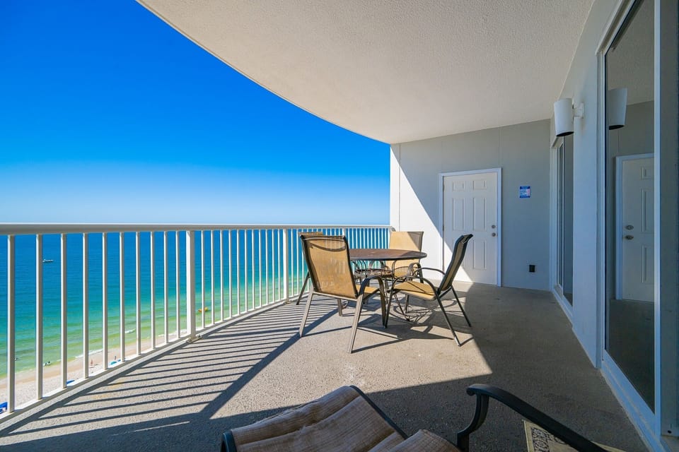 Condo, 2 Bedrooms | Outdoor dining