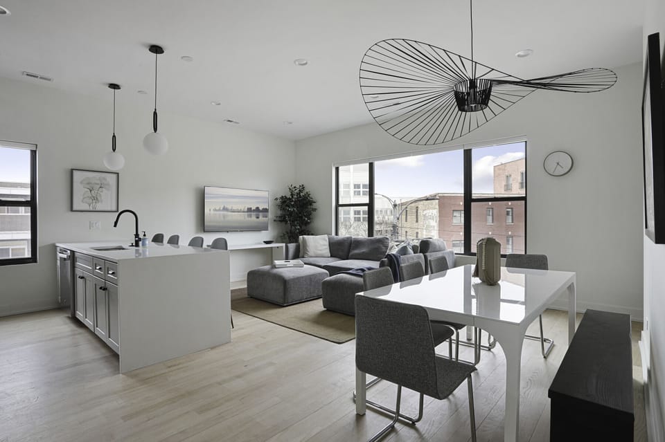 Top floor kitchen and dining area