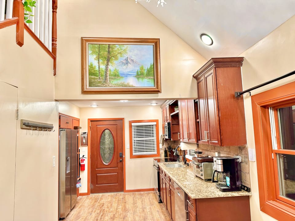 Kitchen area (1)