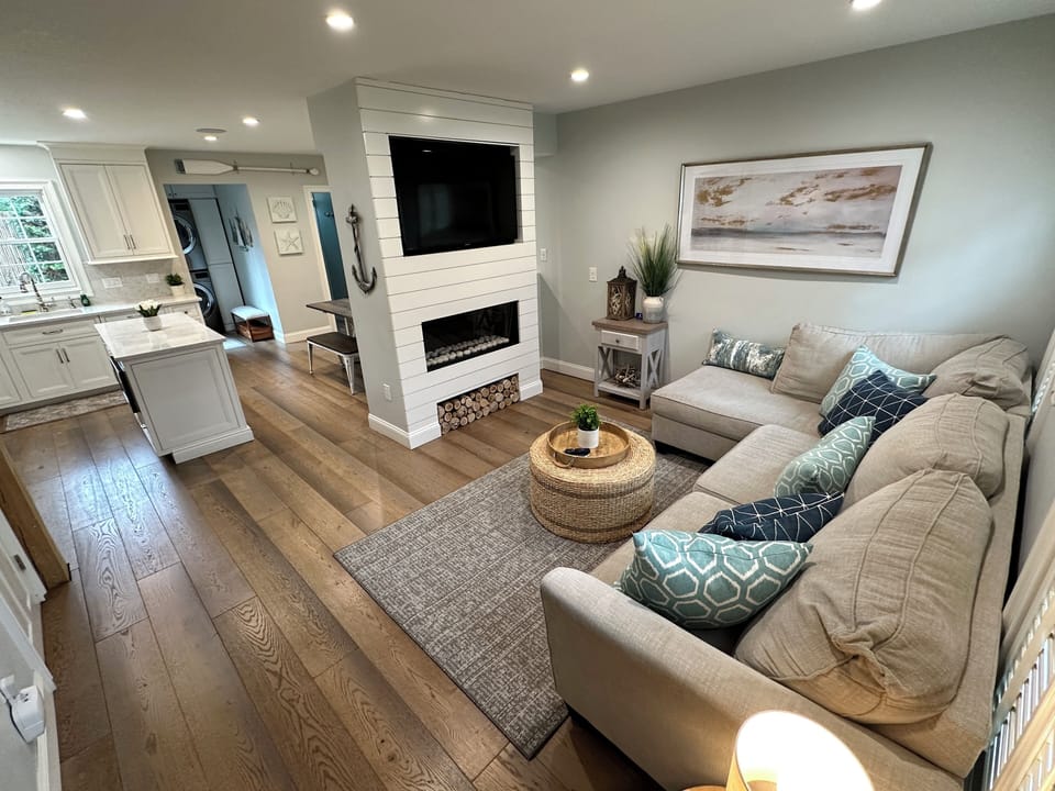 Front Door Entrance to Living Room