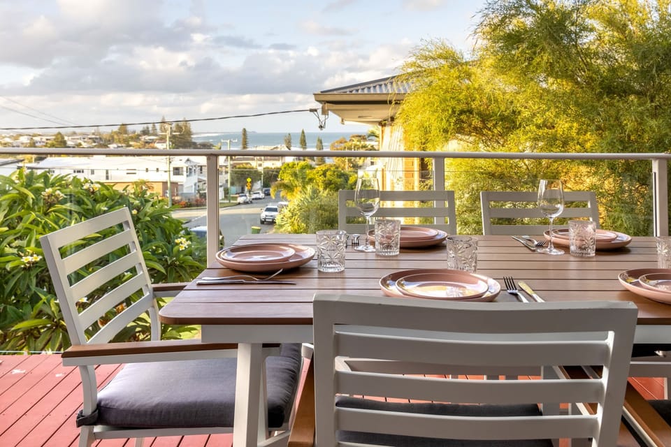 Enjoy ocean views and Sunshine Coast breezes from the spacious deck
