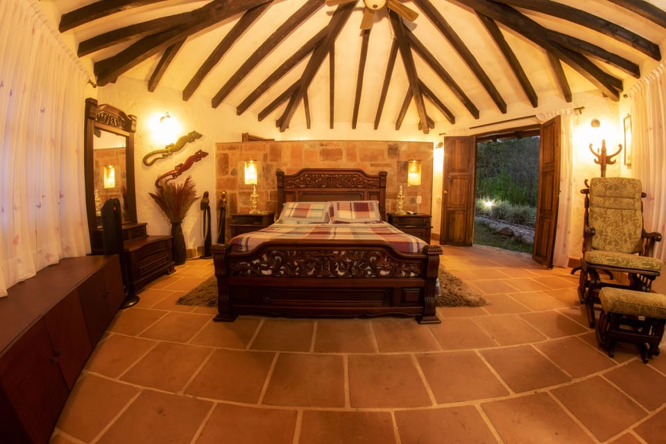 Luxury Studio Suite, 1 Double Bed, Hot Tub, Mountain View | Premium bedding, minibar, in-room safe, individually decorated