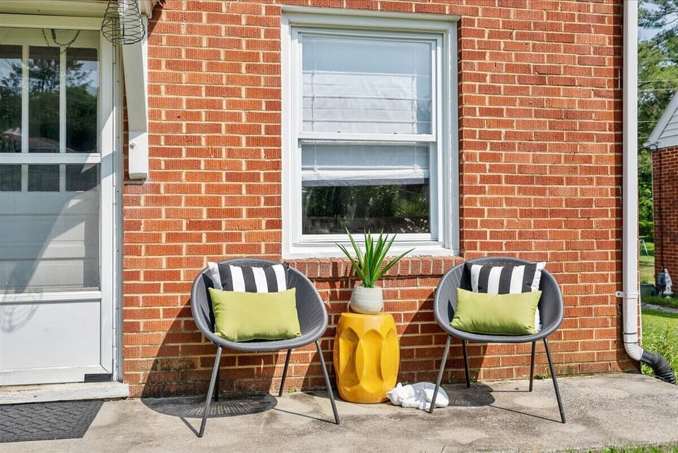 Back patio. Enjoy some outdoor time! 