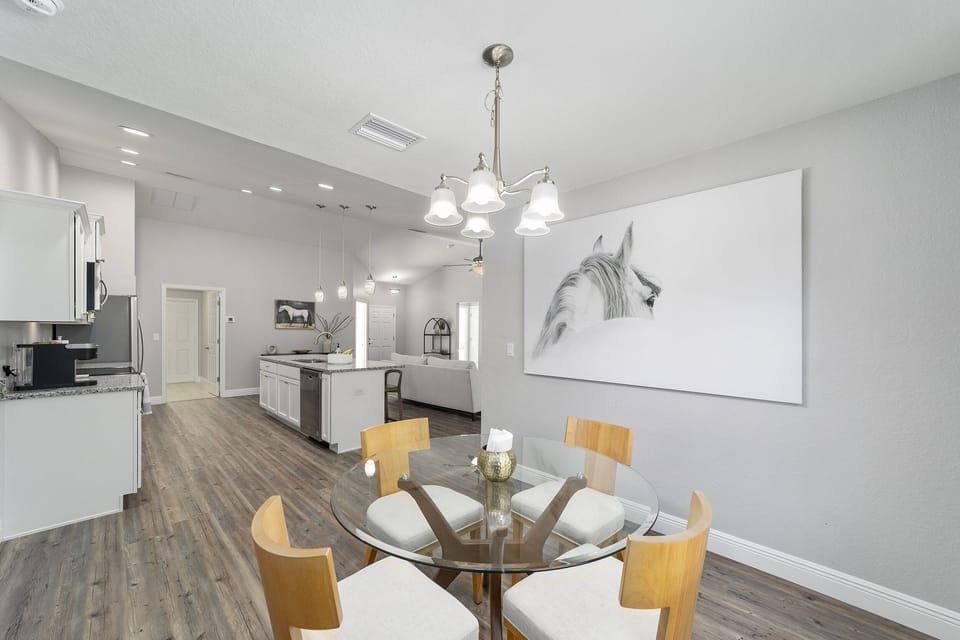 Breakfast area