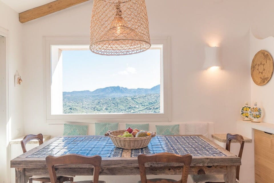 Dining Room, Kitchen