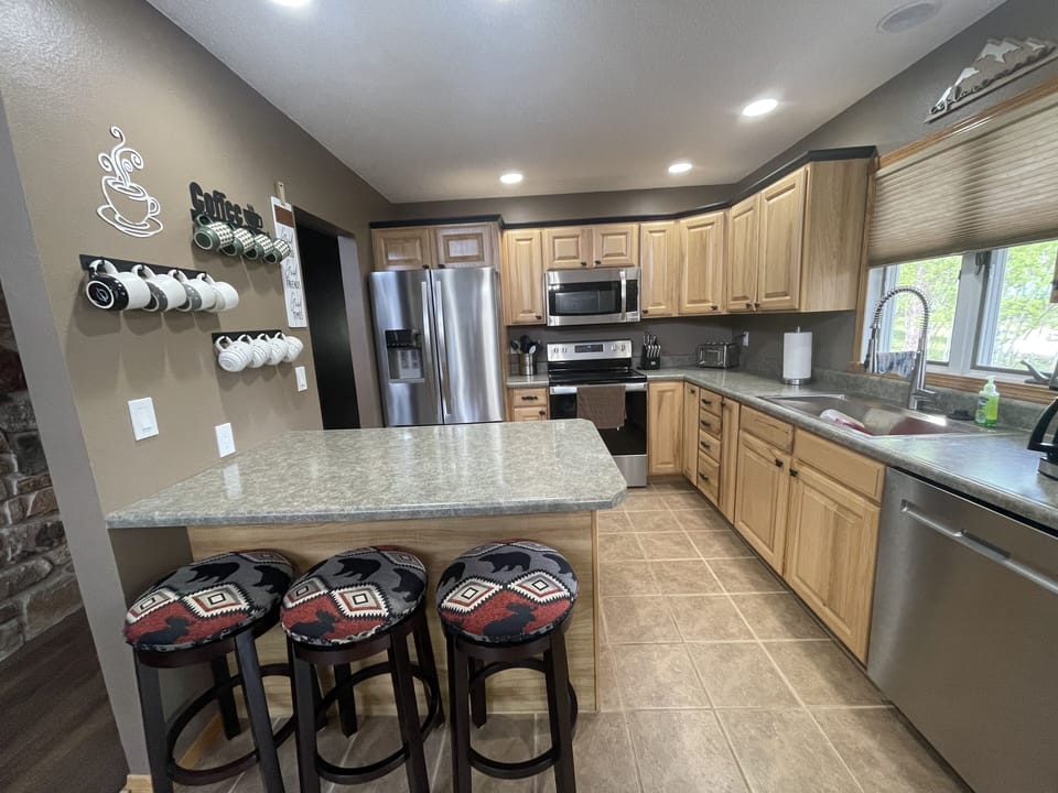 View of open well stocked kitchen