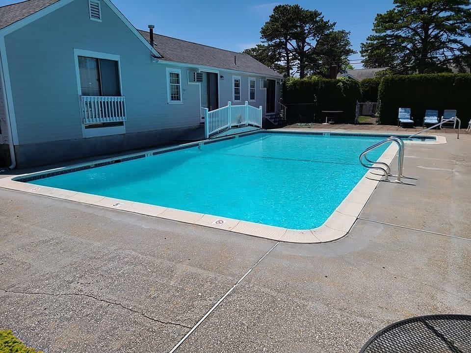 Enjoy the saltwater association swimming pool via direct access from your condo.