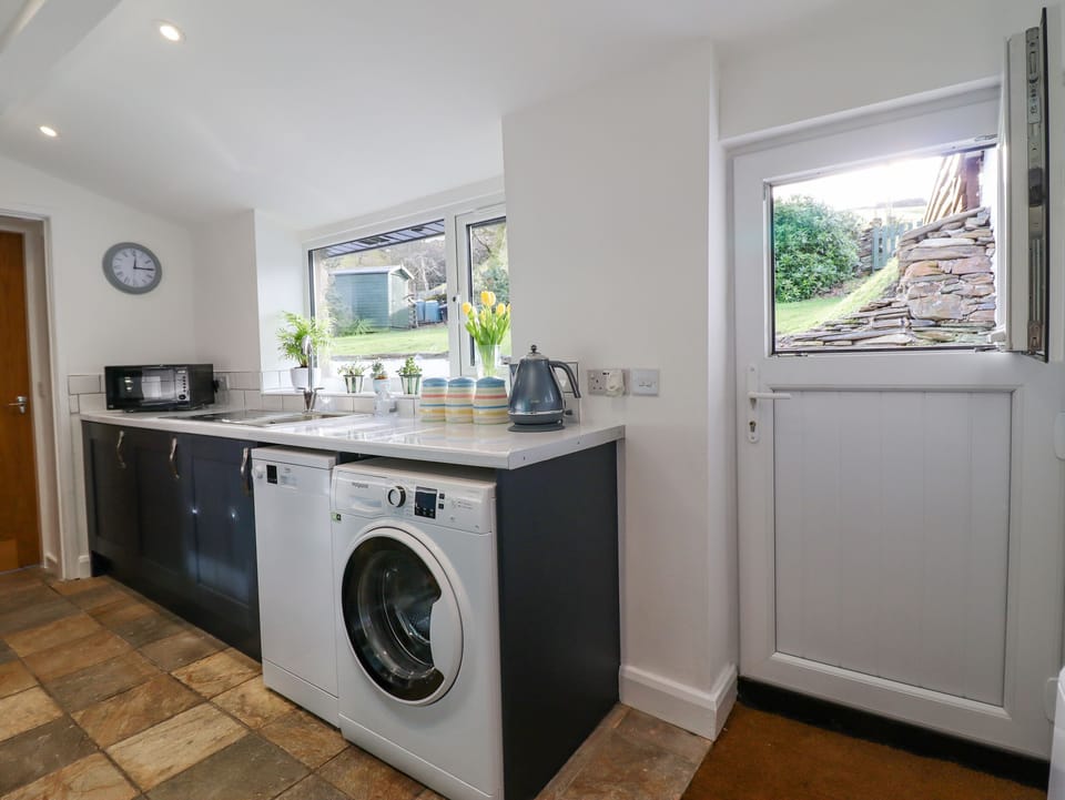 Fridge, dishwasher, electric kettle, toaster