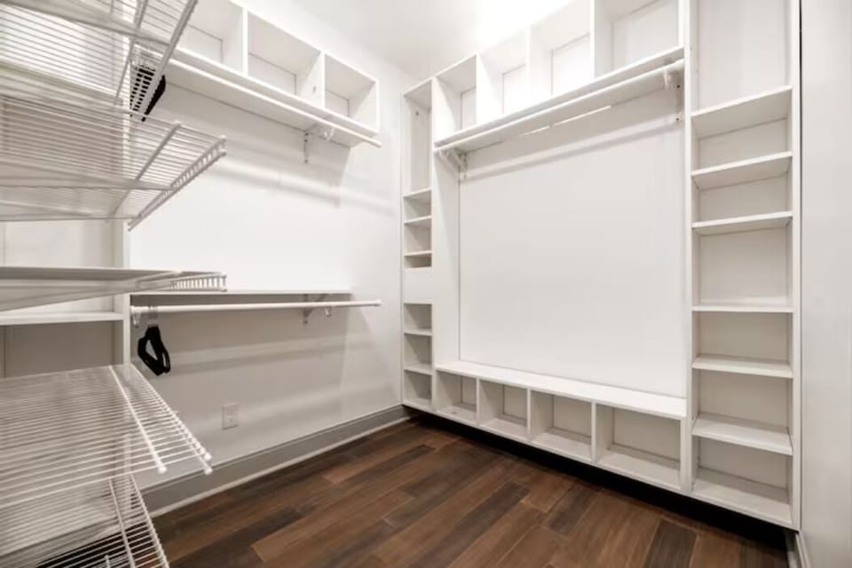 2nd Master Walk In Closet