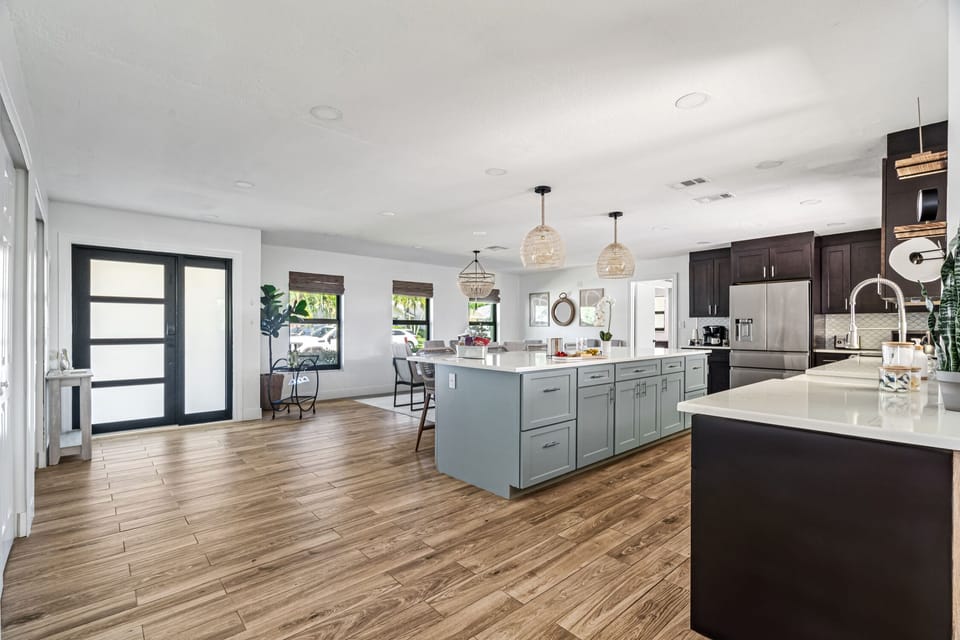 The house was absolutely perfect with an open floor plan which makes it nice to communicate with your family. (Steve March 2023)