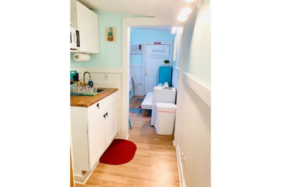 Kitchenette 