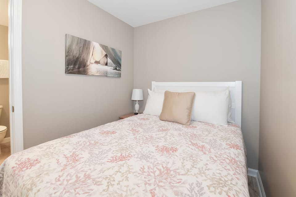 The Palms of Destin 2807 - Guest Bedroom