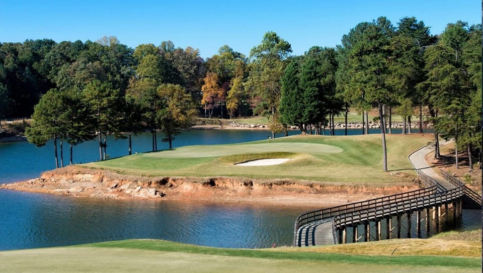 Lovely golf course only minutes away at Lanier Islands.