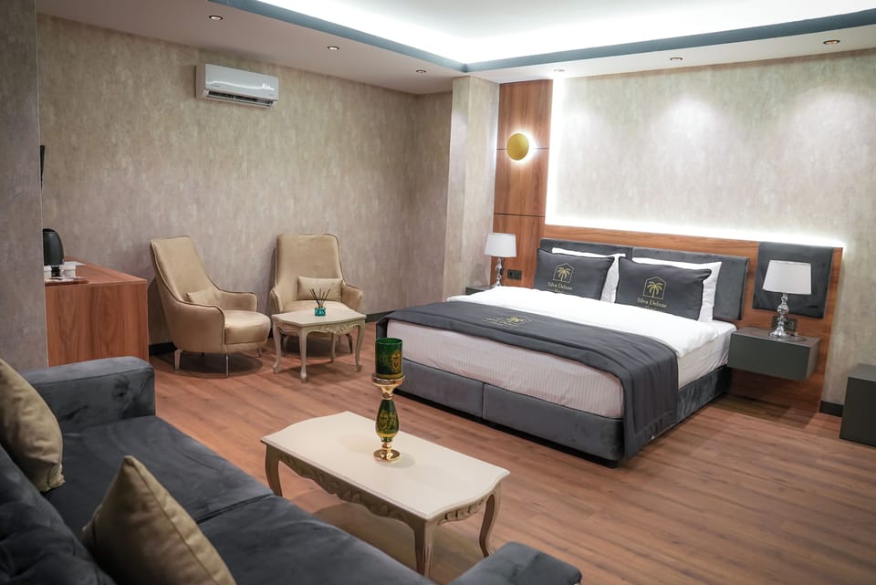 Deluxe Room | Premium bedding, minibar, free WiFi, bed sheets