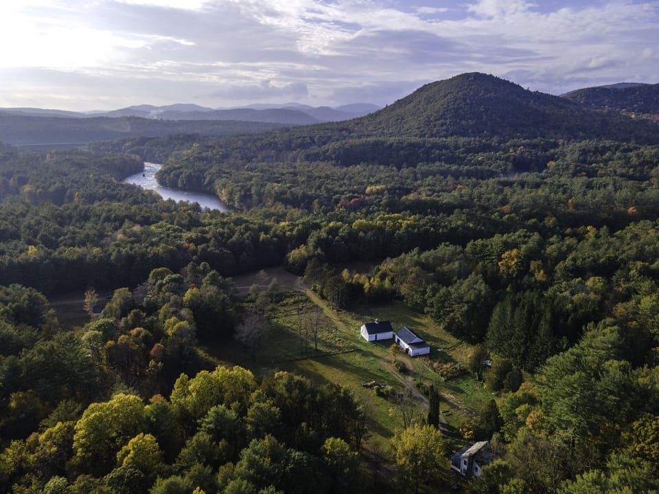 The Mountain Airstrip Farm 
Home, Barns and Airstrip