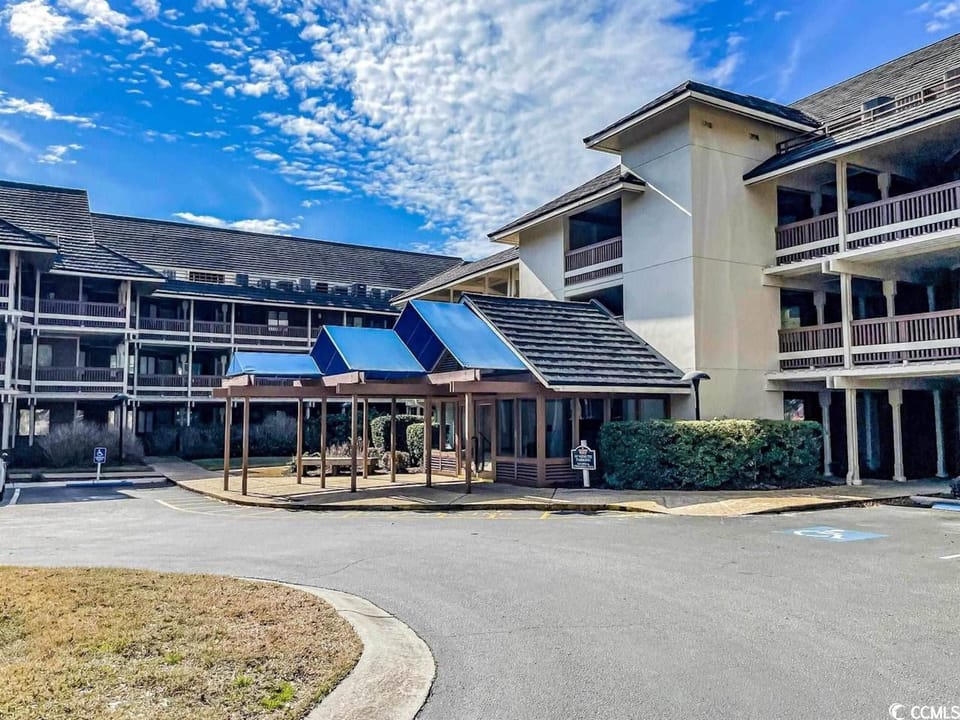 Laurel Court Building