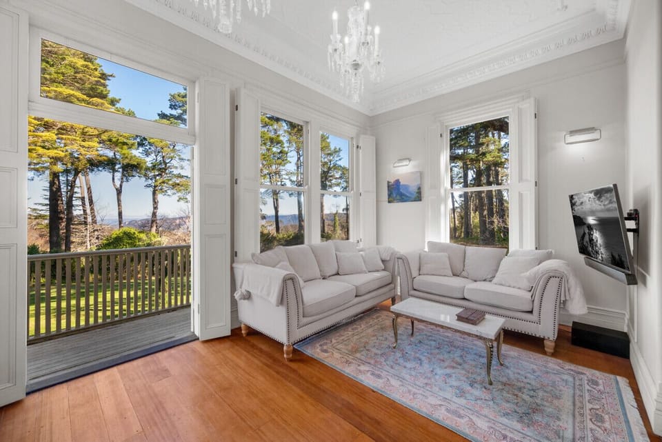 Spacious open plan living areas - with Amazon Prime, Netflix and wifi