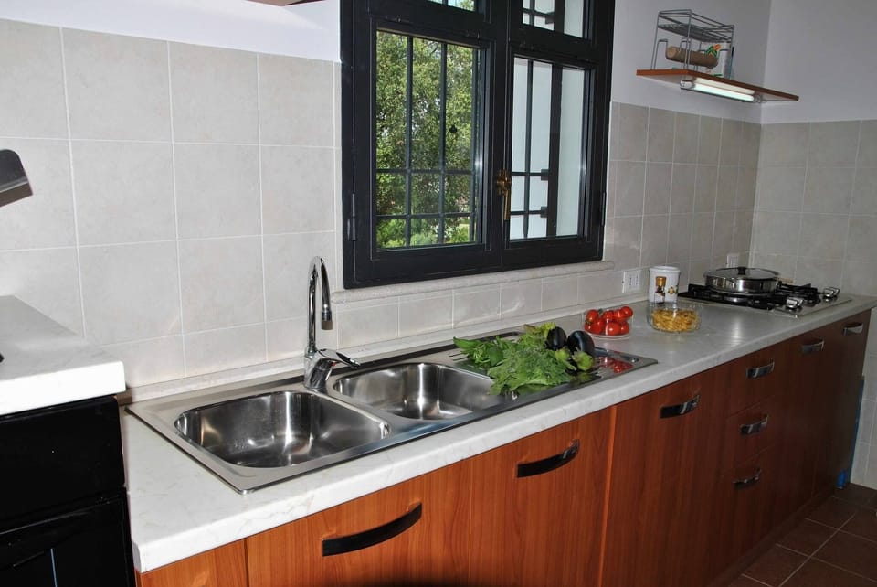 Villa, 2 Bedrooms, Patio | Interior