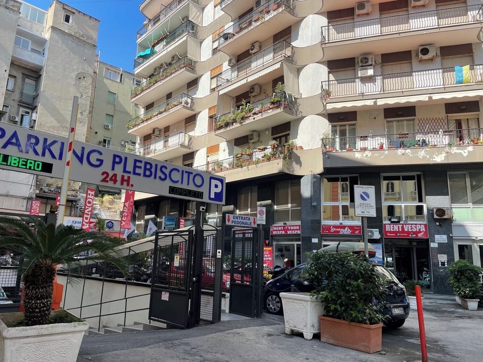 Apartment, 1 Bedroom | Property entrance