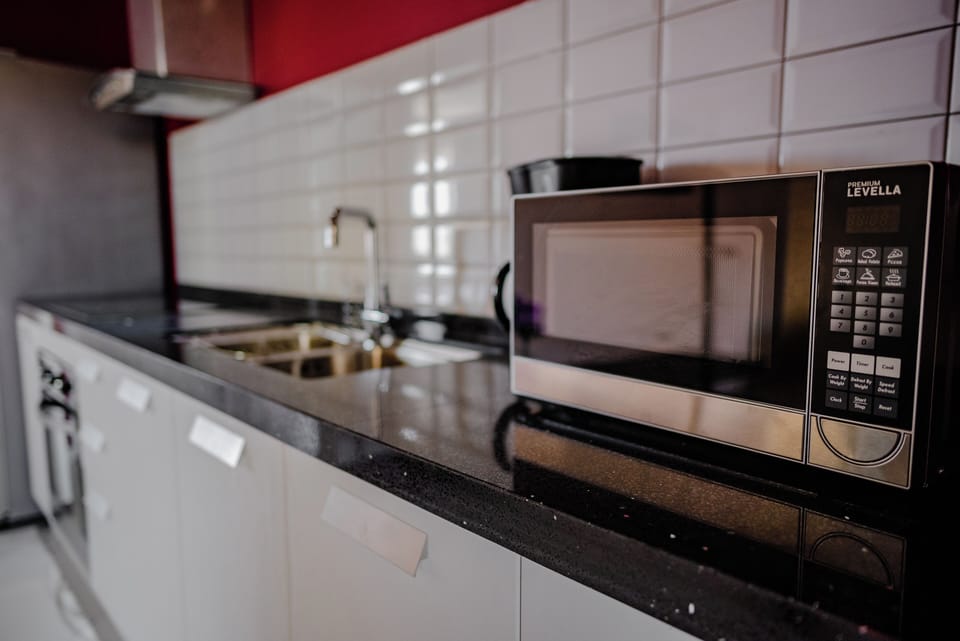 Apartment, 2 Bedrooms, Balcony, Garden View | Interior