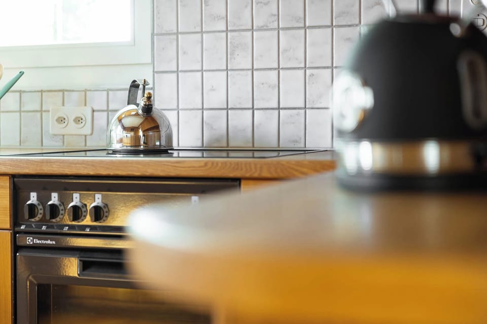 Apartment, 3 Bedrooms, Smoking, Patio | Interior