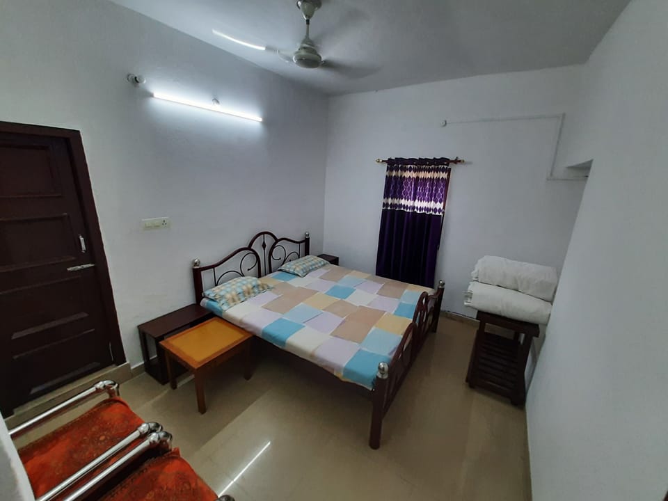 5 bedrooms