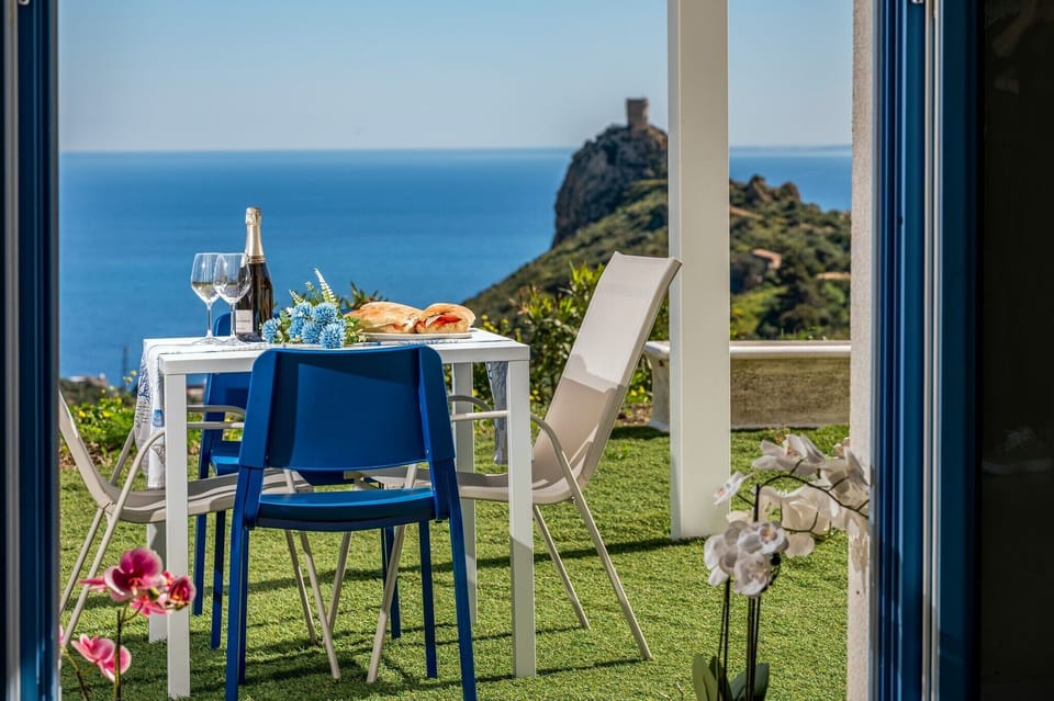 Villa, 1 Bedroom, Smoking, Balcony | Balcony