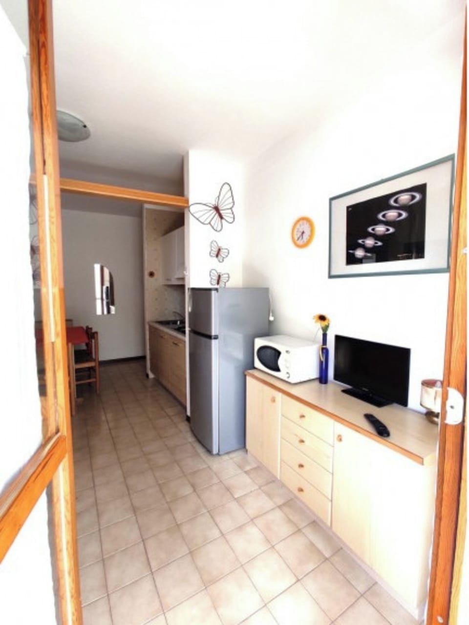Apartment, 2 Bedrooms, Balcony, City View | Living room