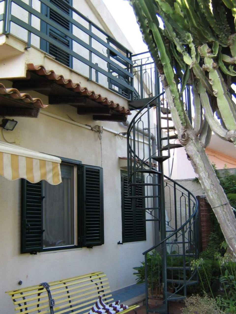 Apartment, 2 Bedrooms, Smoking, Balcony | Exterior