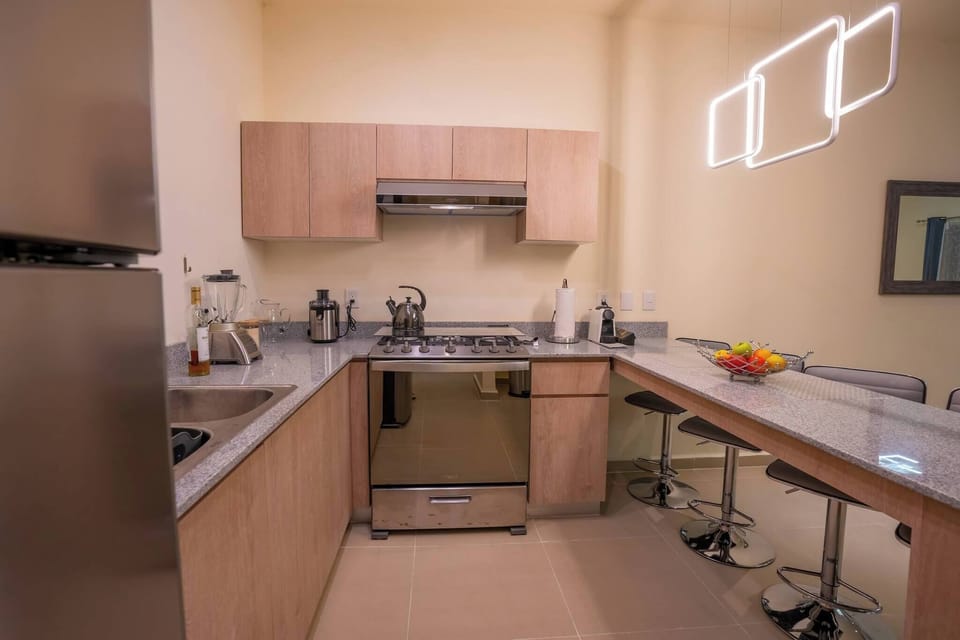 Apartment, 3 Bedrooms, Accessible, Smoking | Interior
