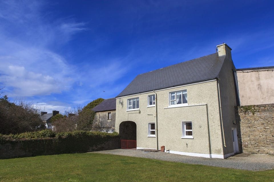 fabulous enclosed garden apartment