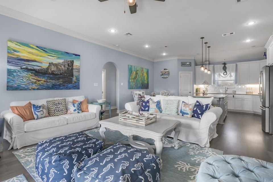 House, 4 Bedrooms | Living area | Smart TV, streaming services