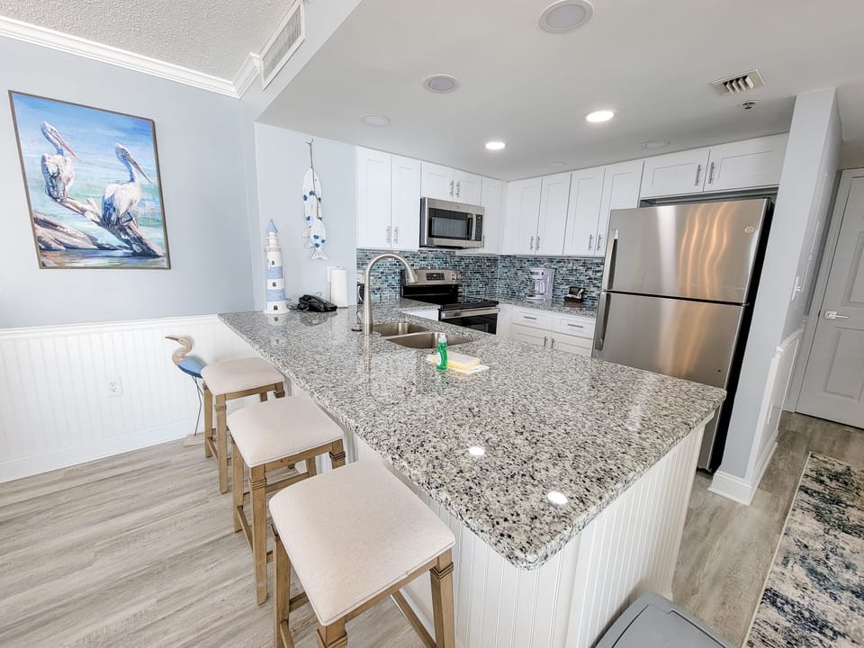 Condo, 2 Bedrooms | Private kitchen | Coffee/tea maker, fridge, oven, toaster