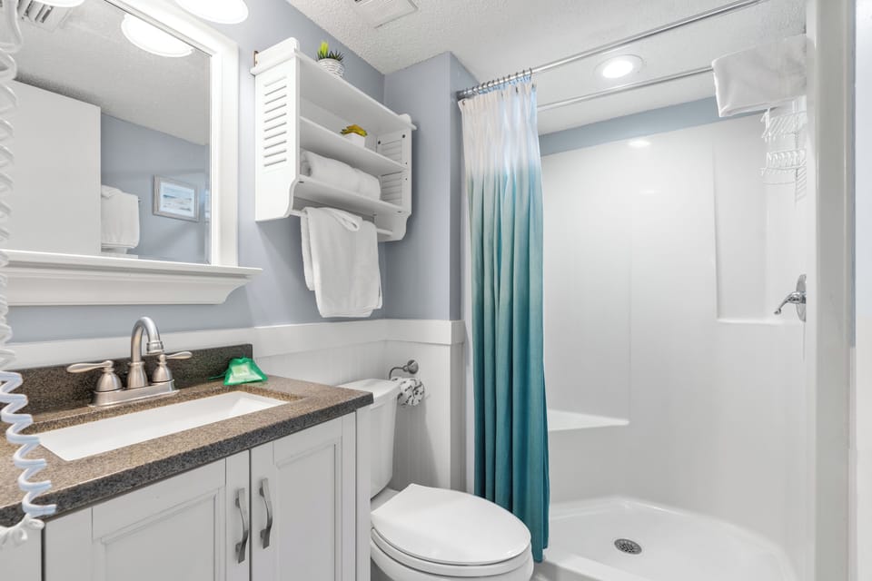 2nd Bathroom