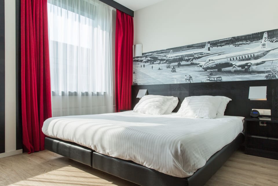 Quadruple Room | In-room safe, desk, iron/ironing board (on request), cribs (free)
