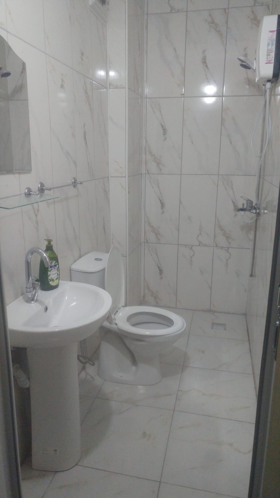 Basic Room | Bathroom | Shower, rainfall showerhead, bathrobes, slippers