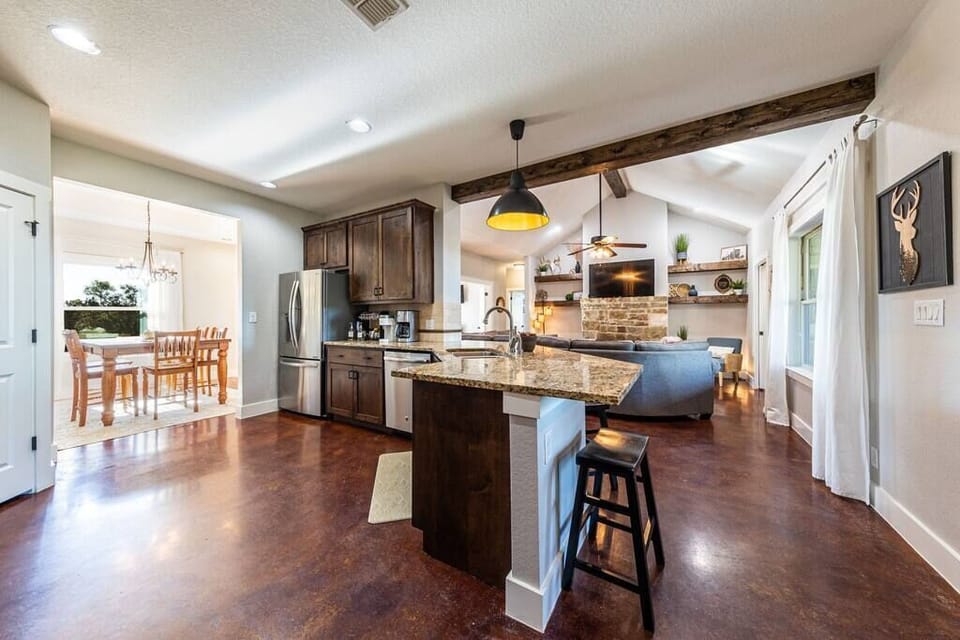 Spacious kitchen