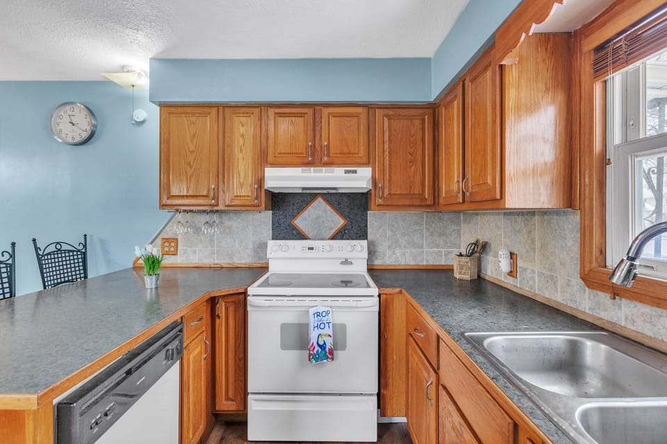 Indoors, Kitchen, Hardwood, Chair, Furniture