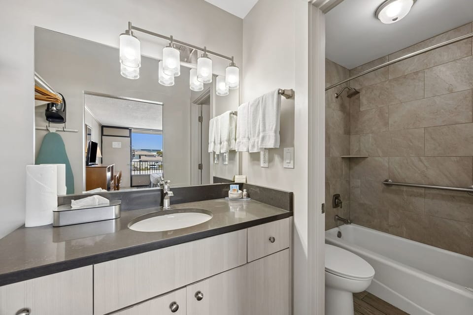 61-web-or-mls-317220S20Fletcher20Ave206120of2093