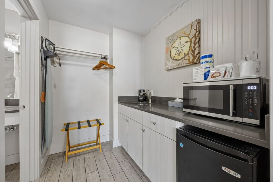 47-web-or-mls-317220S20Fletcher20Ave204720of2093