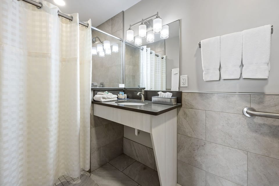 17-web-or-mls-317220S20Fletcher20Ave201220of2093