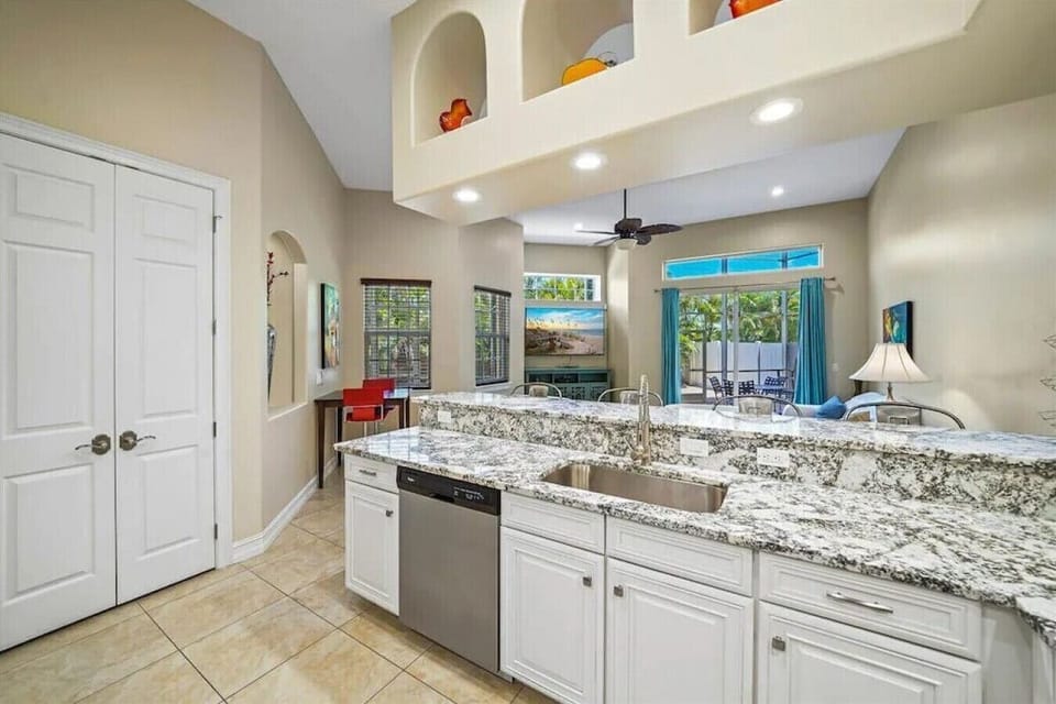 Spacious open kitchen