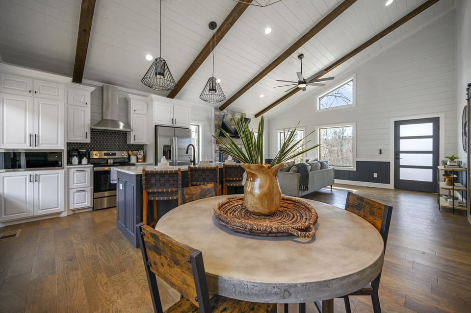 Kitchen and dining area
